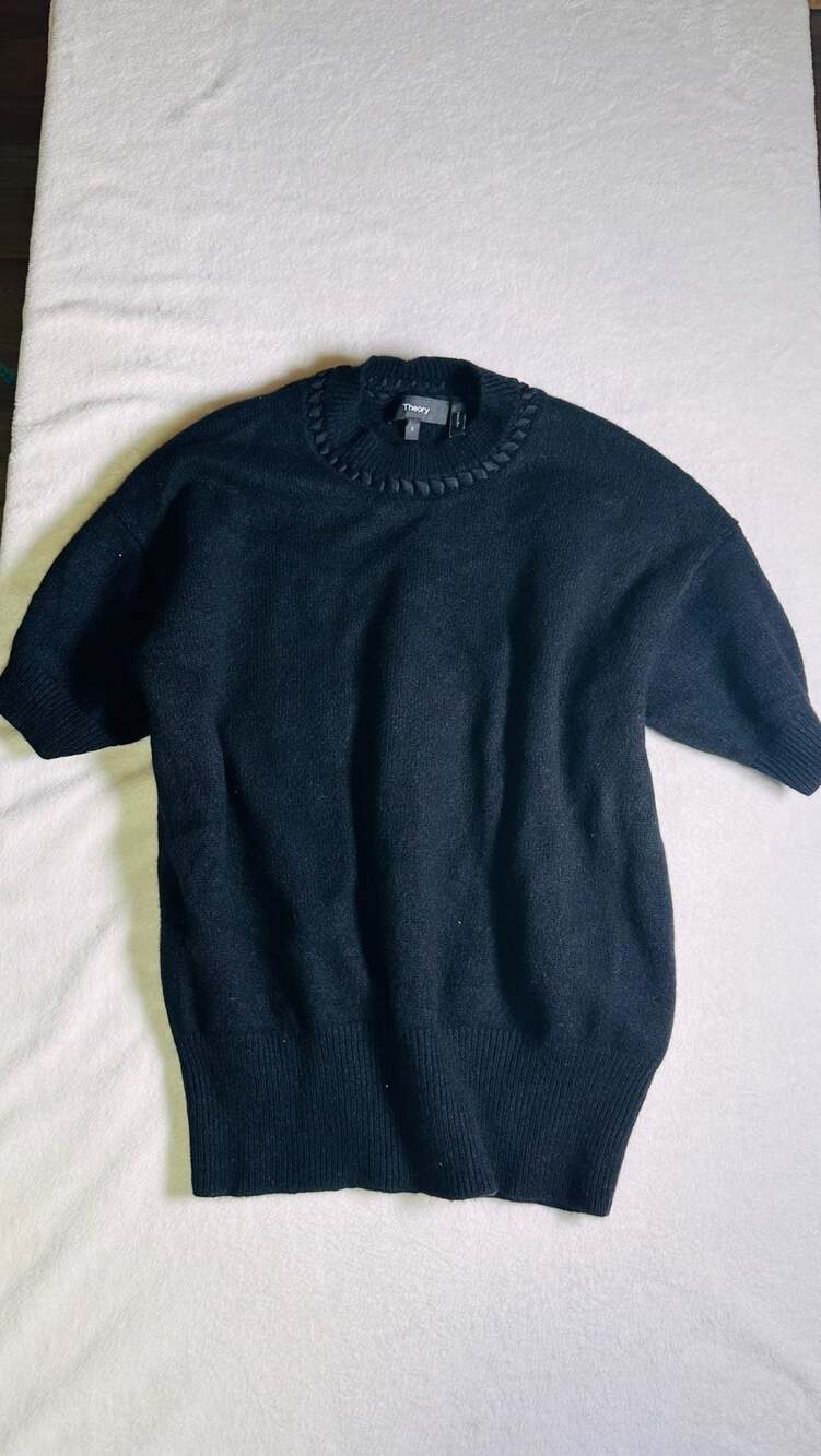 Theory Black 100% Cashmere Short Sleeve Mixed Trim Crewneck Sweater